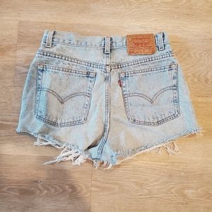 512 Levis Tapered Leg Shorts